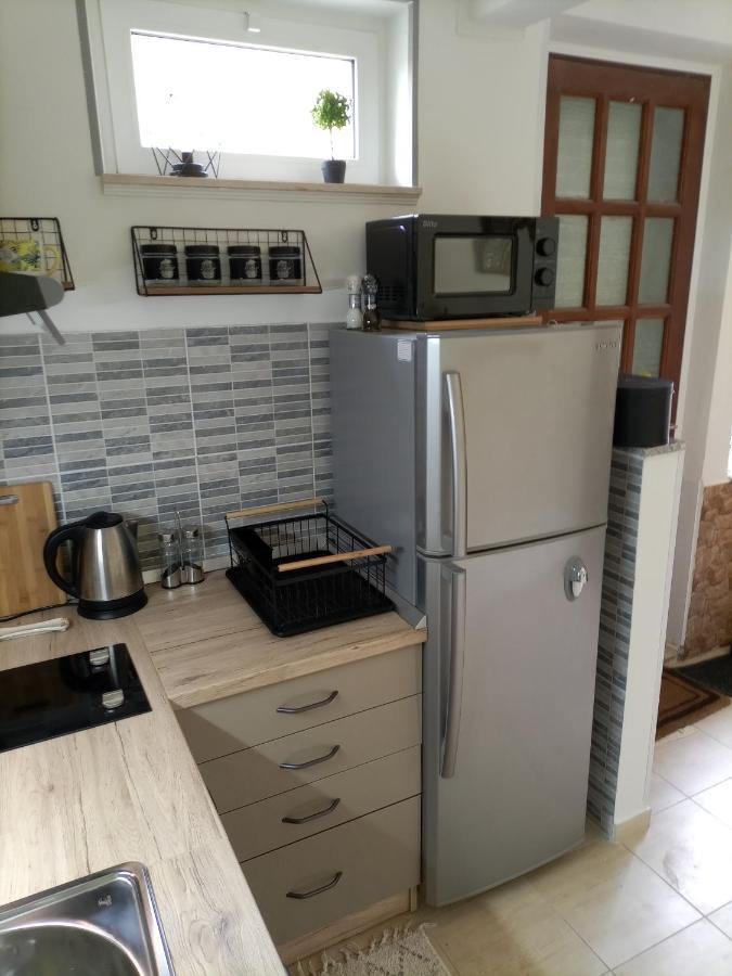 Studio Apartment Lile Trstenik Kültér fotó